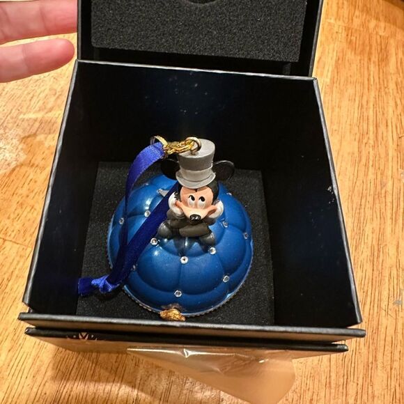 Mickey Mouse engagement box ornament - Picture 2 of 5